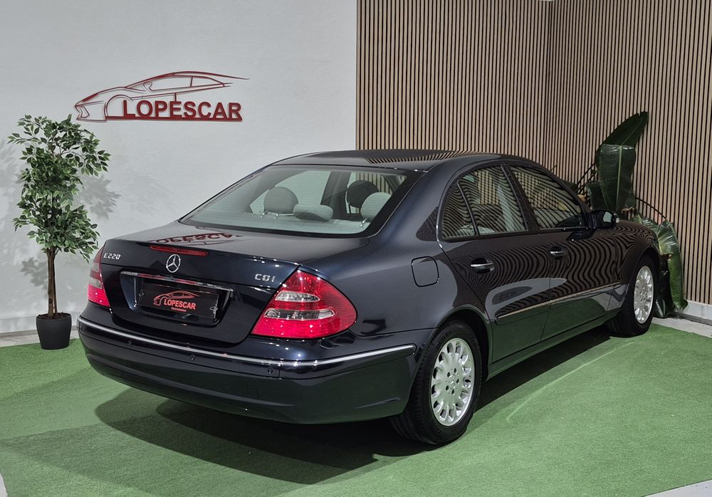 Mercedes E220 CDI - 80.000KM - AUTO | NACIONAL | ELEGANCE