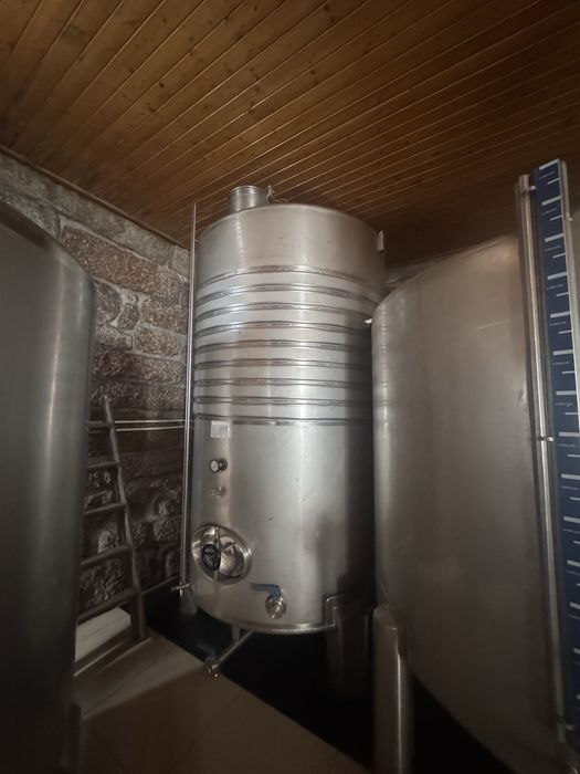 Cubas/Depósitos vinho inox 316 + sistema de frio