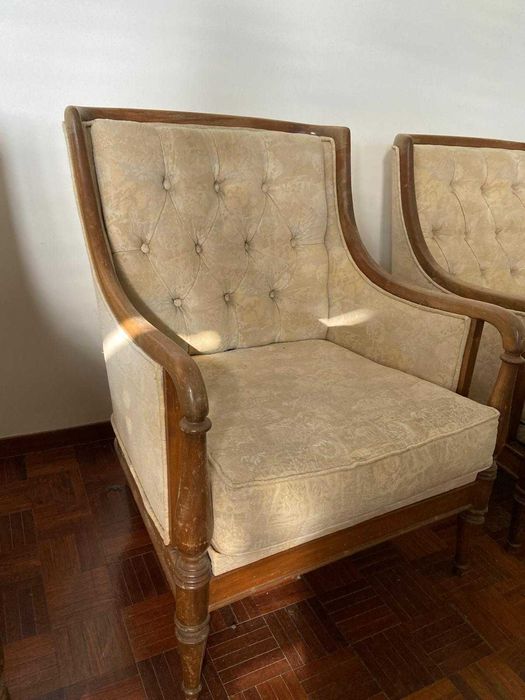 Sofá e 2 Cadeirões Vintage
