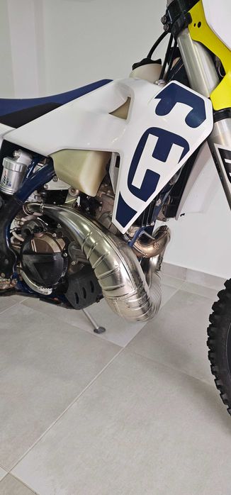 Husqvarna 250 2T/ 2019 / 104 horas!!  Enduro !!