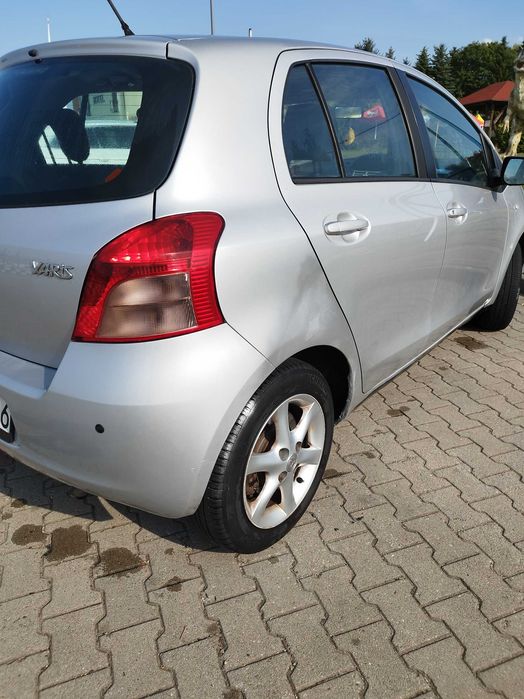 Sprzedam Toyota Yaris automat