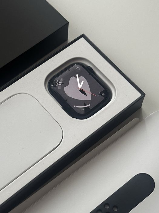 Apple Watch Nike Series 7 41mm