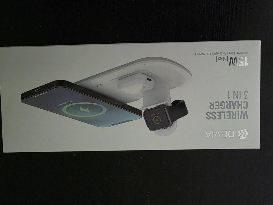 Carregador Wirelless triplo Devia,  iPhone,  Apple Watch,  Airpods
