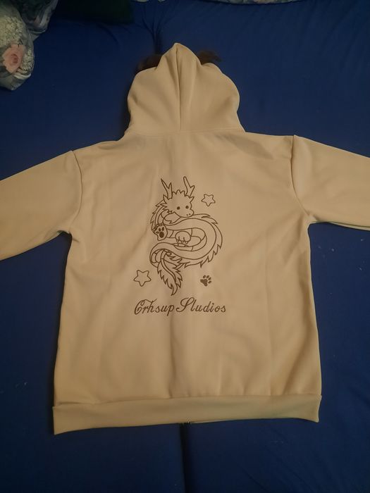 Bluza z haftem chińskiego smoka