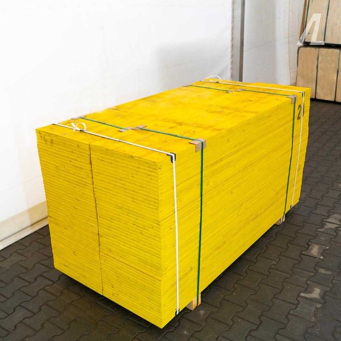 Płyta świerkowa nieokuta szalunkowa trójwarstowa premium