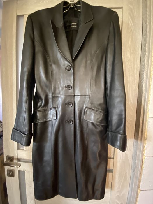 Плащ кожаный