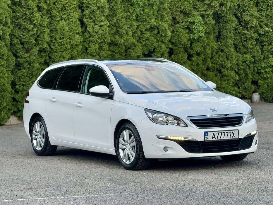 Peugeot 308SW 2015 року