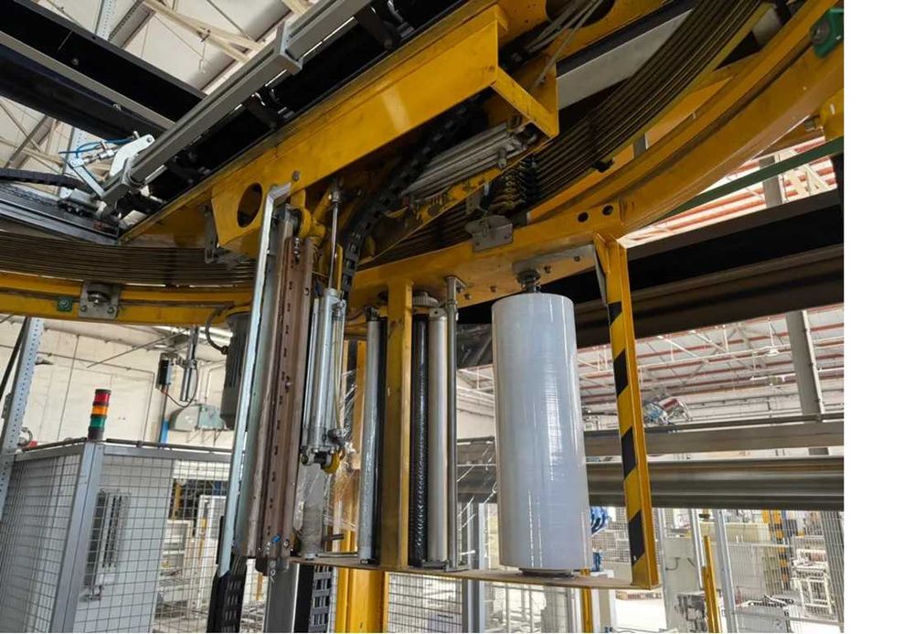 Owijarka palet Octopus 1800 -przykryw -unoszenie automatyczna