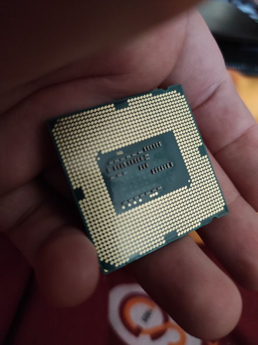Продам процесор Intel Core i3-4340