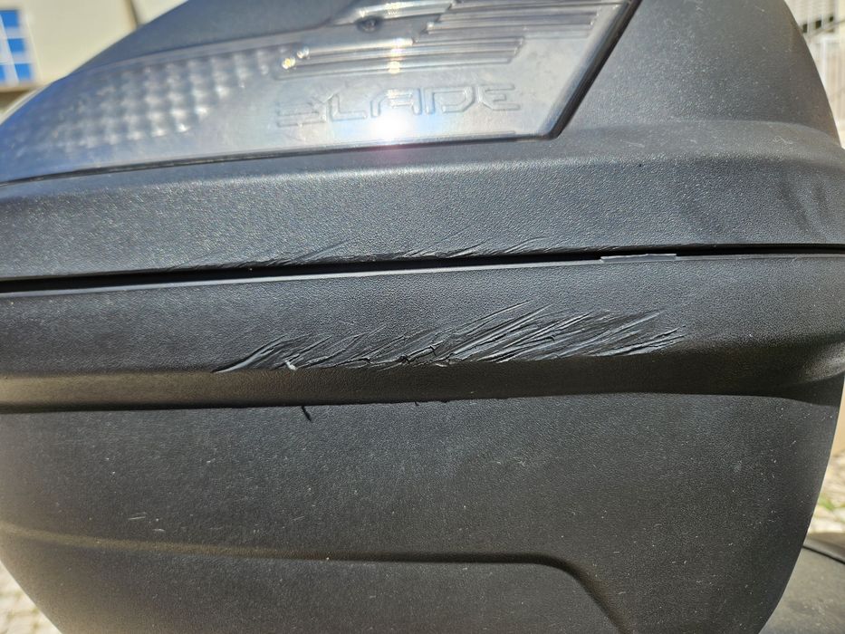 Top Case Givi Blade MT09