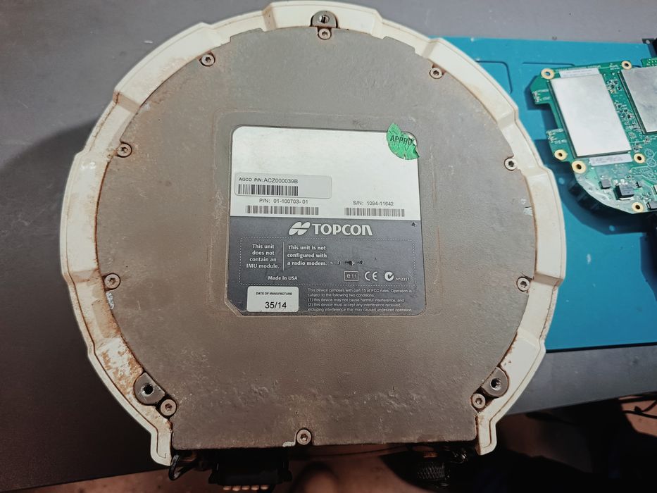 Antena GPS Topcon AGI 4 Naprawy