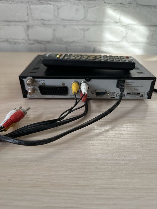 Тюнер Eurosky ES-4050