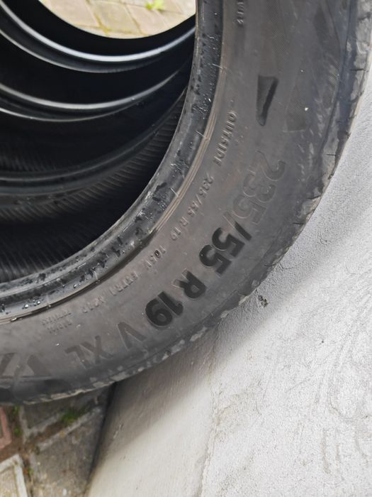 Шини Continental EcoContact 6 235/55 R19