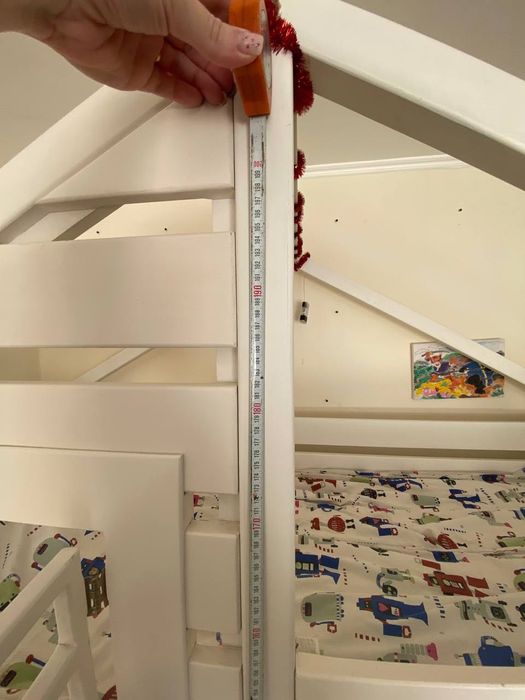 Ліжко двоярусне у вигляді будиночку 80*190