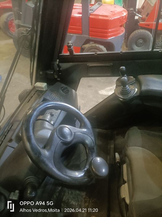 Empilhador Linde 2.5 ton Diesel