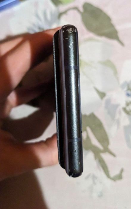 Продам pixel 6 Neverlock + подарок