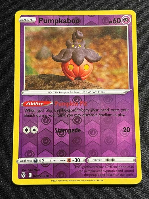 Carta Pokémon Pumpkaboo 76/203 Evolving Skies