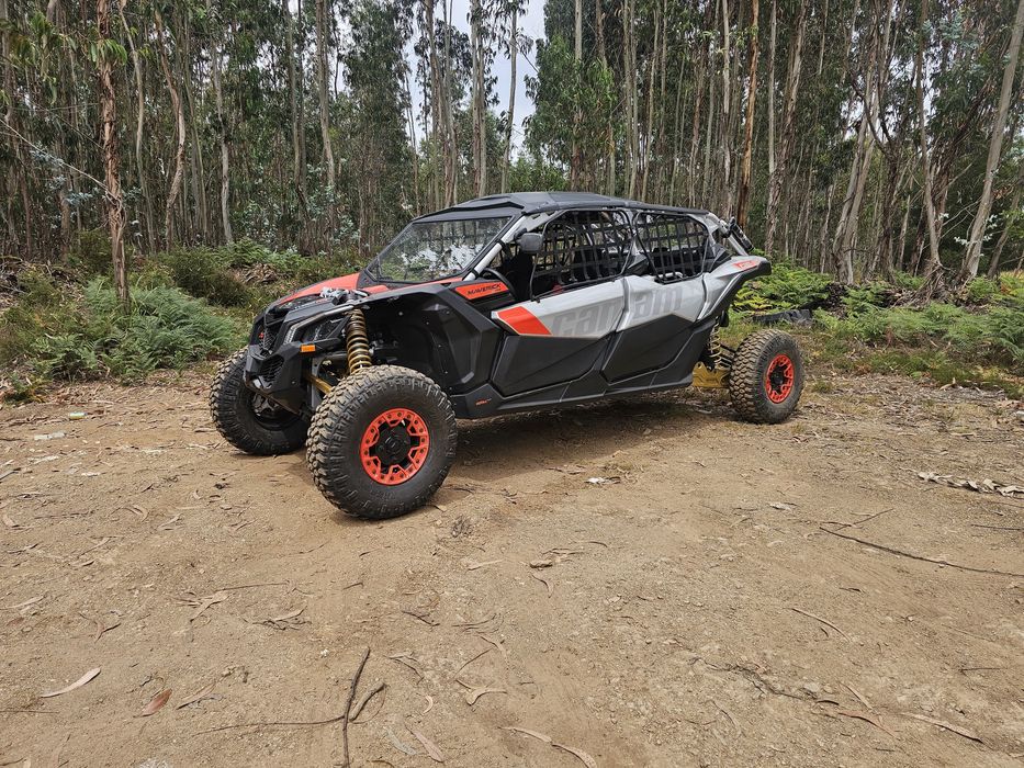 Can am Maverick x3 4 Lugares