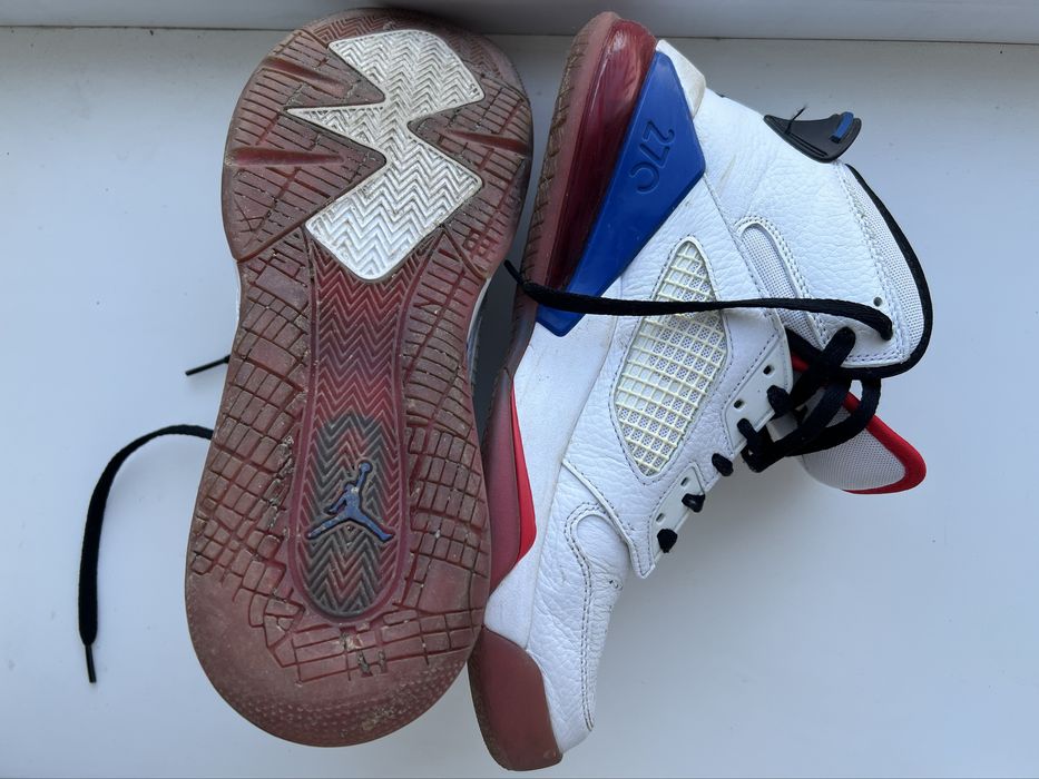 Jordan Mars 270 кросівки