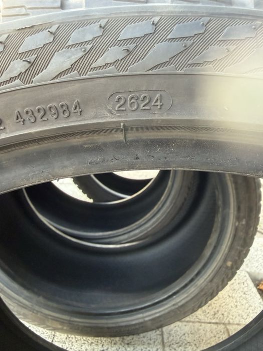 Nokian Snowproof 1  245/40 R19