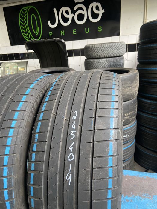 245 / 40 R 19 Michelin Pilot Sport 4