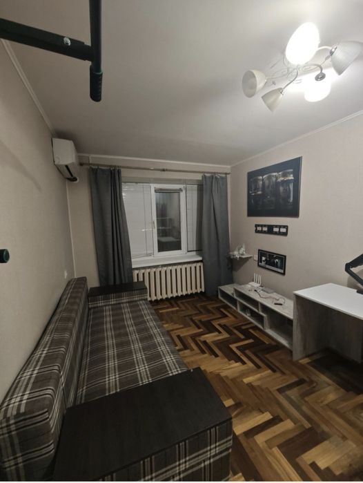 Продажа 2ой квартиры в Александровском р-не