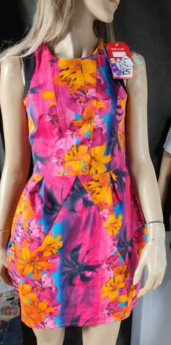 Платье миди River Island размер S Новое