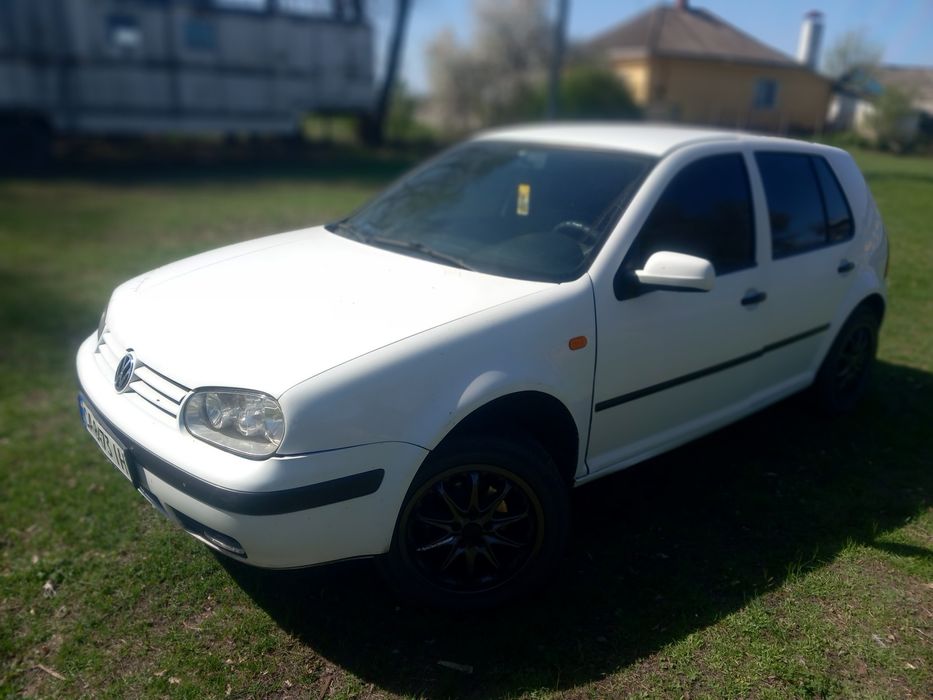 Продам Гольф 4 1.4