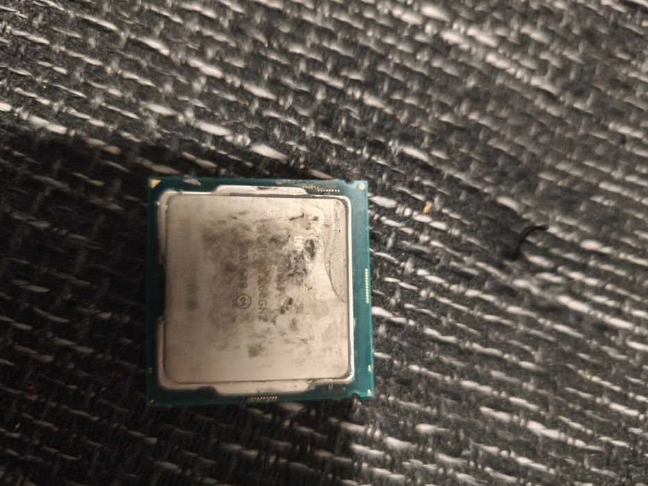 Procesor Intel 9700 KF socket 1151