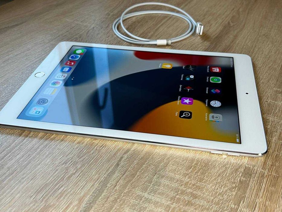 Оригинал Планшет Apple Ipad