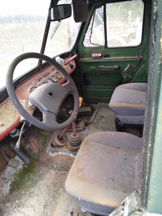 UAZ do remontu...