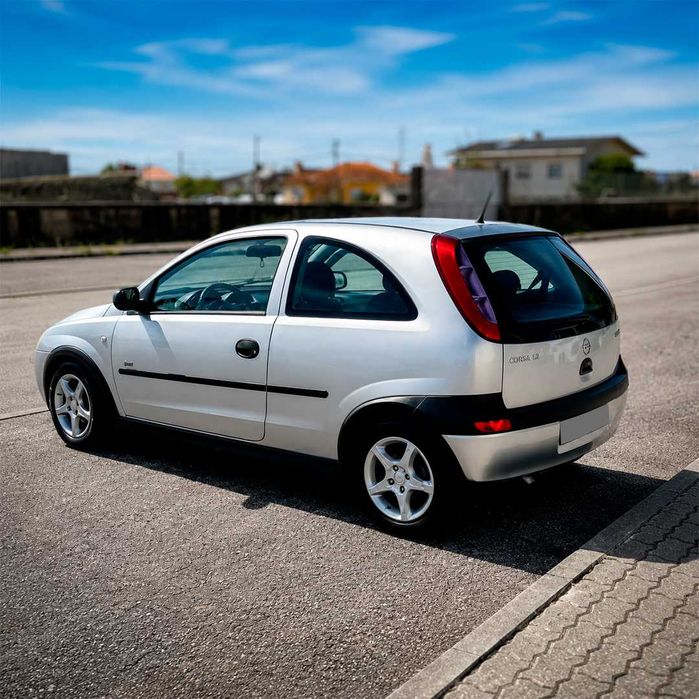 Opel Corsa 1.2i 16V Sport || 2001 || Poucos KMS || Excelente Oportunidade