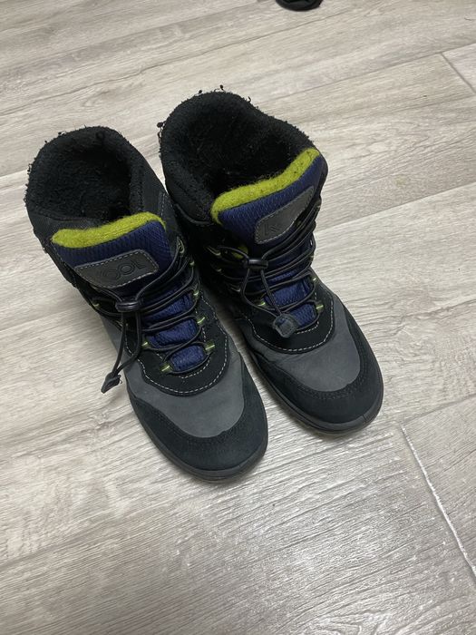 Зимние термоботинки 35р