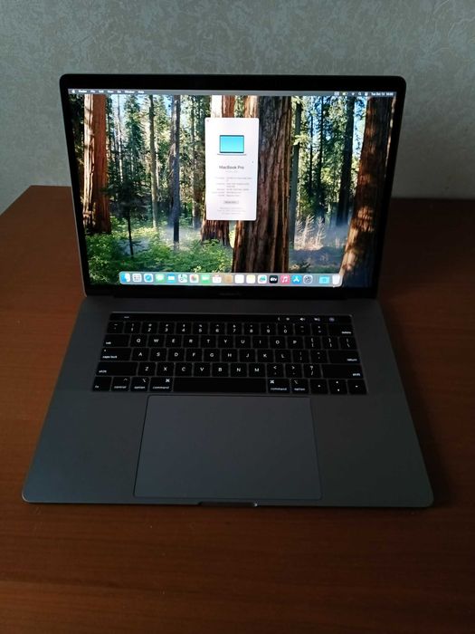 Apple Macbook Pro 15'' 2019 i7/16/256