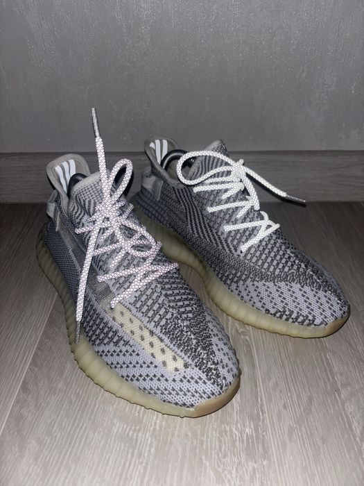 Кросівки Adidas Yeezy Boost 350 V2 Static (non-reflective).