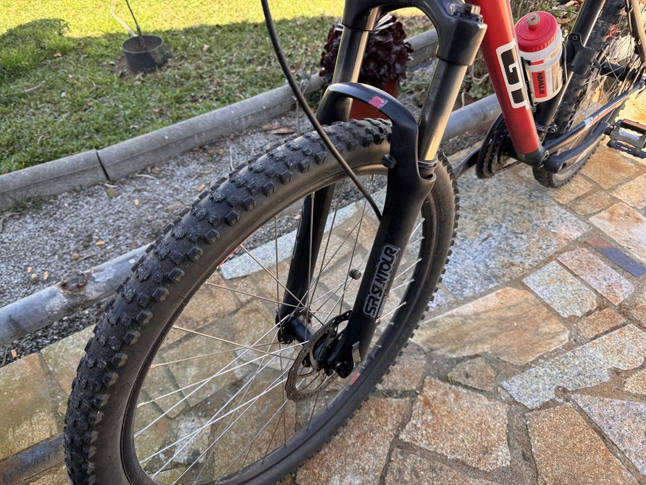 Bicicleta GT 2.0 Avalanche