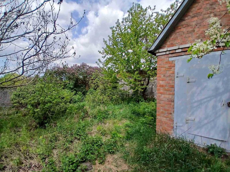 Цегляний будинок в с.Медвідка, в 14 км. від Вінниці