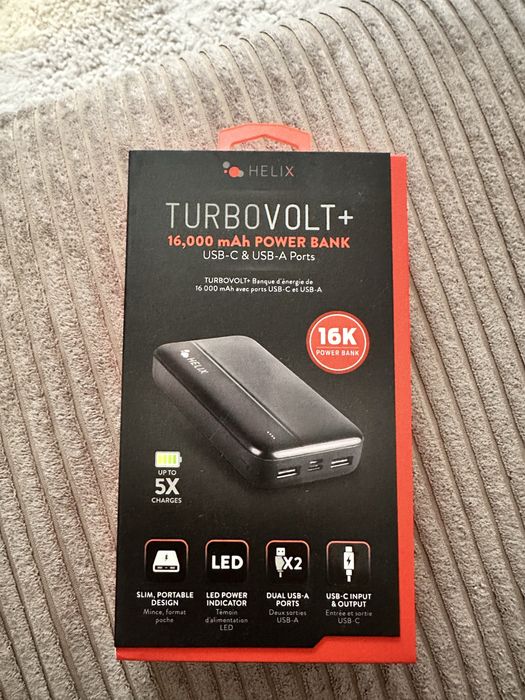 Павербанк зарядка 16000 м ампер. Оригинпл из америки