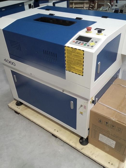 Máquina gravação e corte laser co2 100w