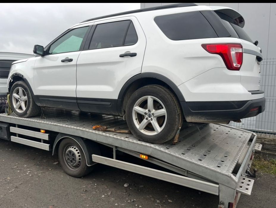 Lusterko maska drzwi próg ćwiartka explorer 3.5 części 2016- fotele