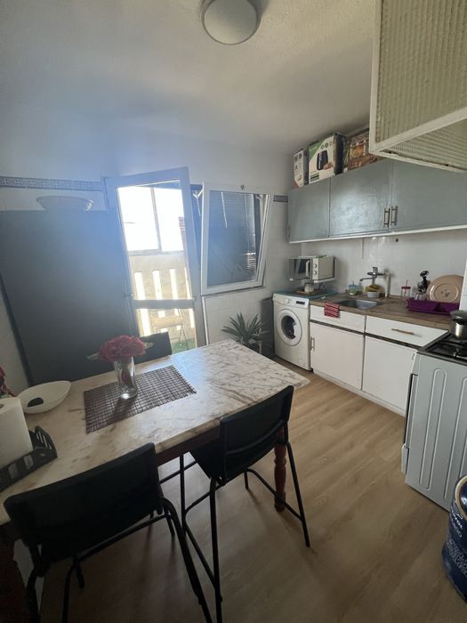 Quarto para arrendar