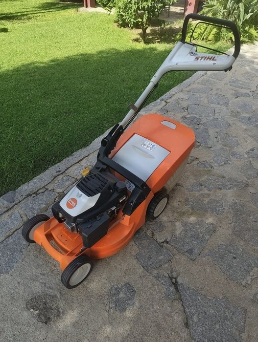 Corta-relva STIHL RM 448 PC