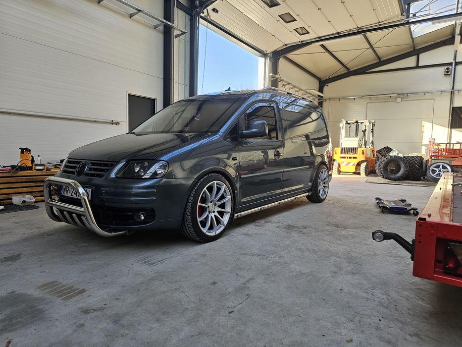 Orurowanie przednie boczne progi Volkswagen Caddy Maxi  10-15r