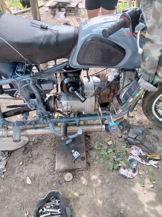 Продам мотоцикл МТ 11