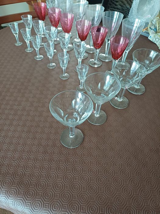 Taças de cristal antigas