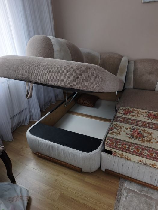 Продам кутовий диван