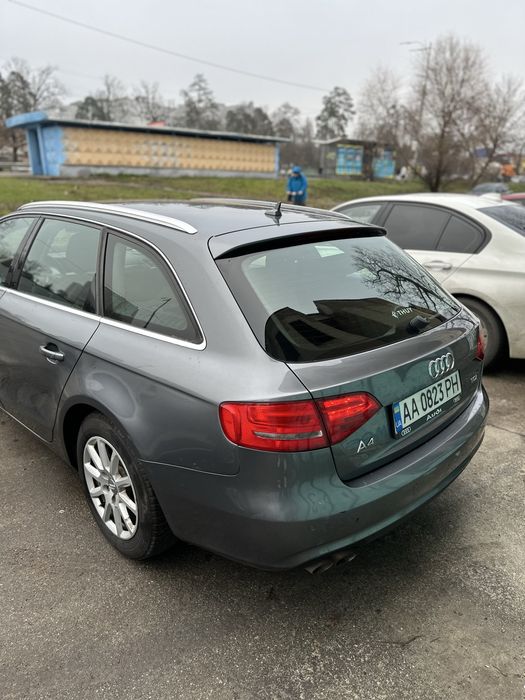 Продам Audi A4B8 (FL) Терміново!