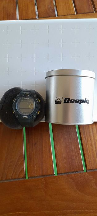 Relógio Deeply novo