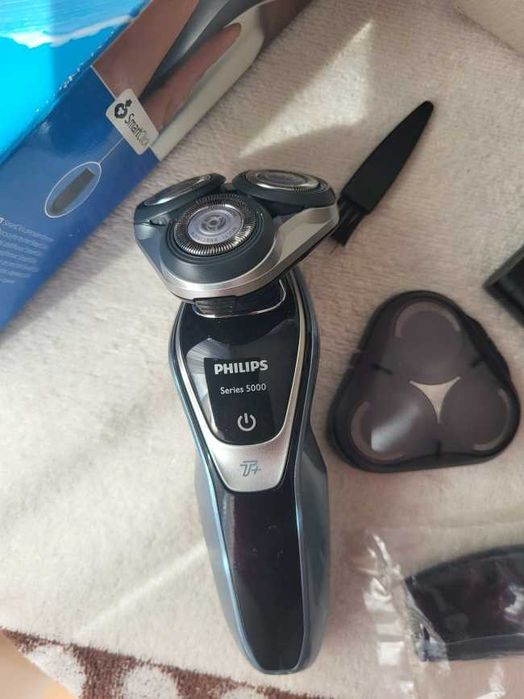 Golarka PHILIPS Series 5000, model 5530