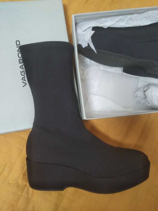 Продам ботильоны ботинки сапоги